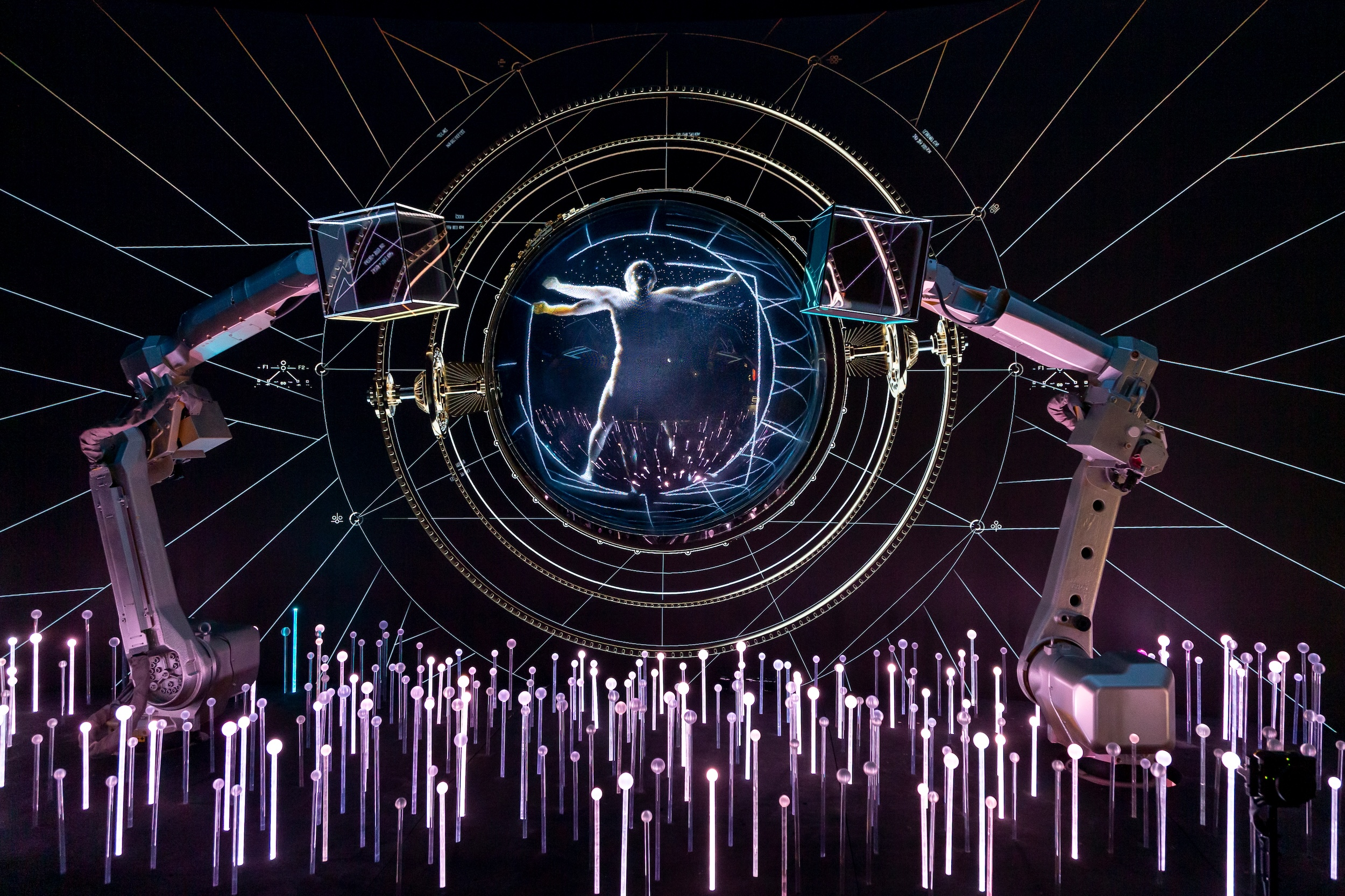 horizons-futuristic-display-at-russian-pavilion